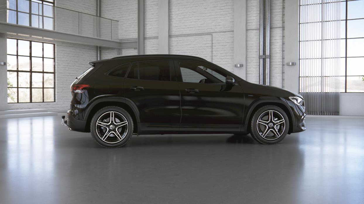 Mercedes-Benz GLA 2021