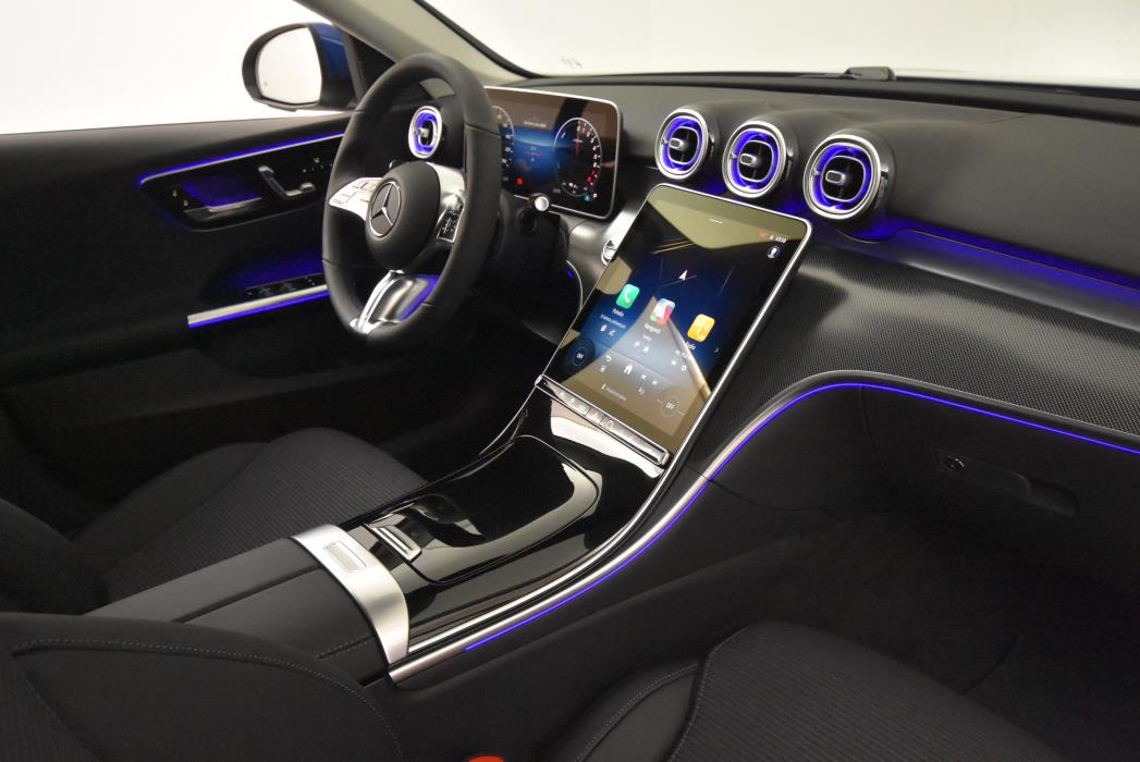 Mercedes-Benz C 2024