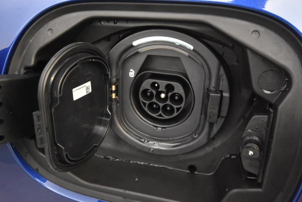 Mercedes-Benz C 2024