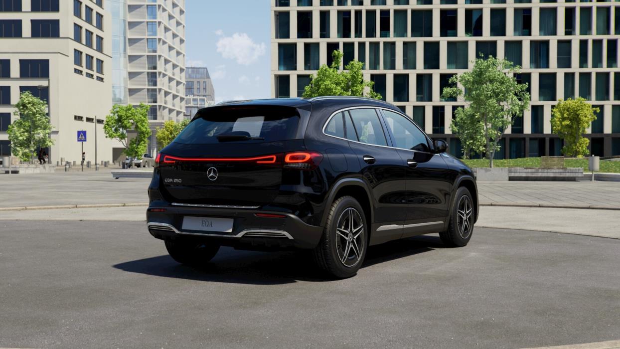 Mercedes-Benz EQA 2021