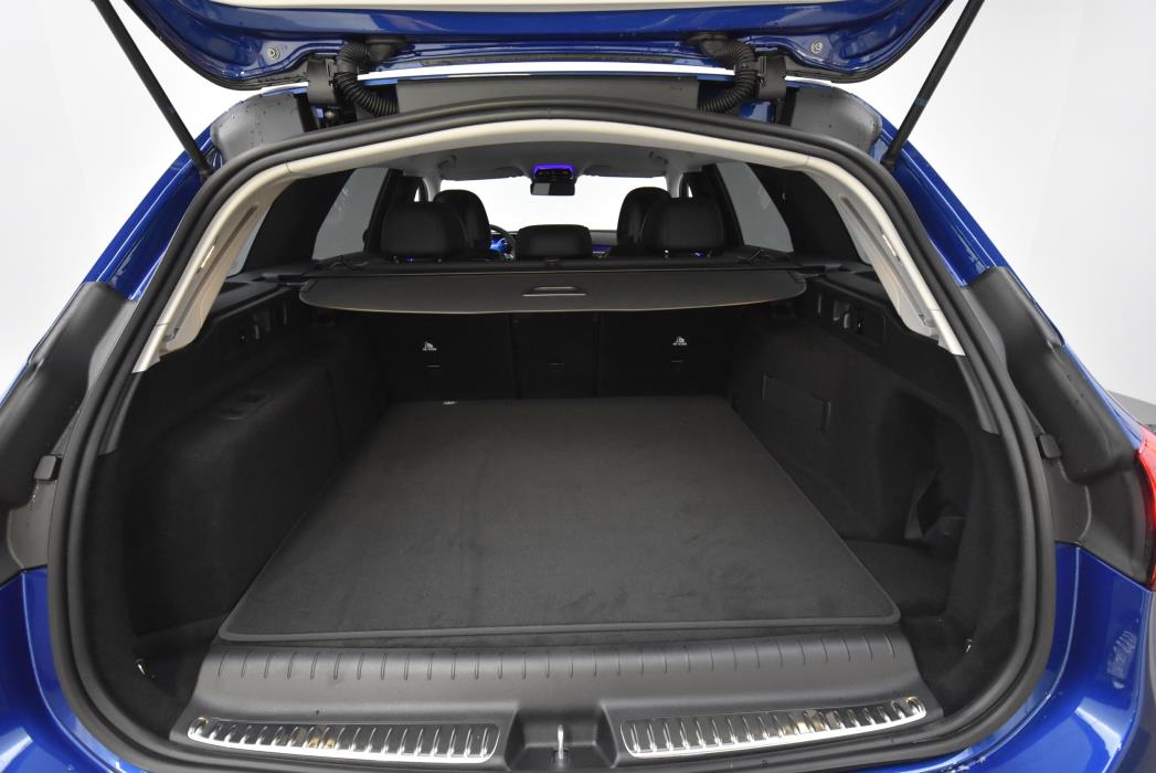 Mercedes-Benz C 2024