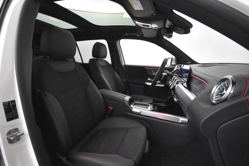 Mercedes-Benz EQB 2024