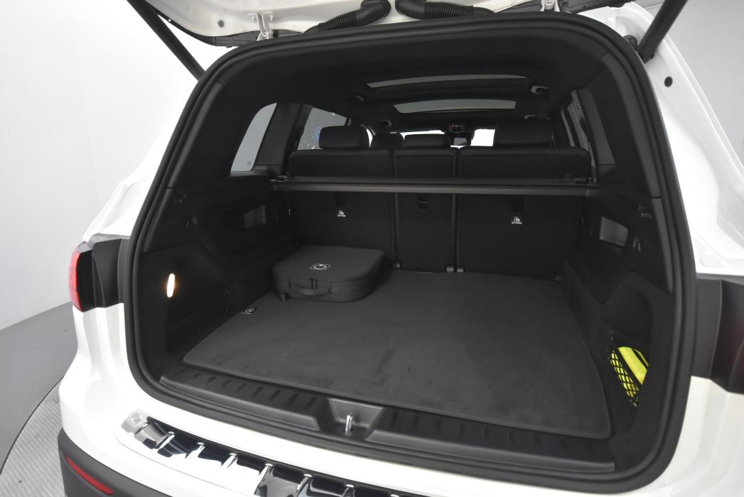 Mercedes-Benz EQB 2024