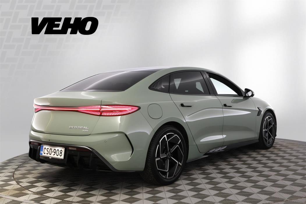 BYD Seal 2025