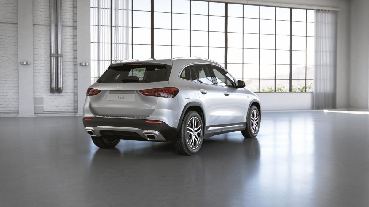 Mercedes-Benz GLA 2021