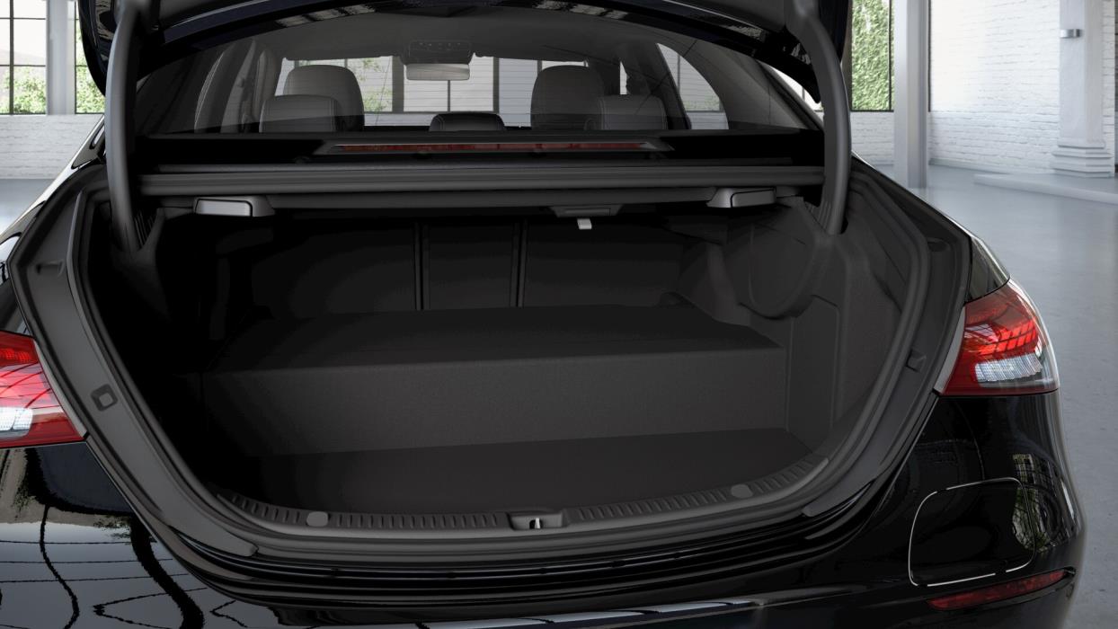 Mercedes-Benz E 2023