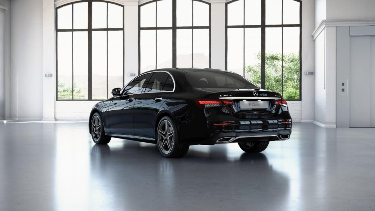 Mercedes-Benz E 2023