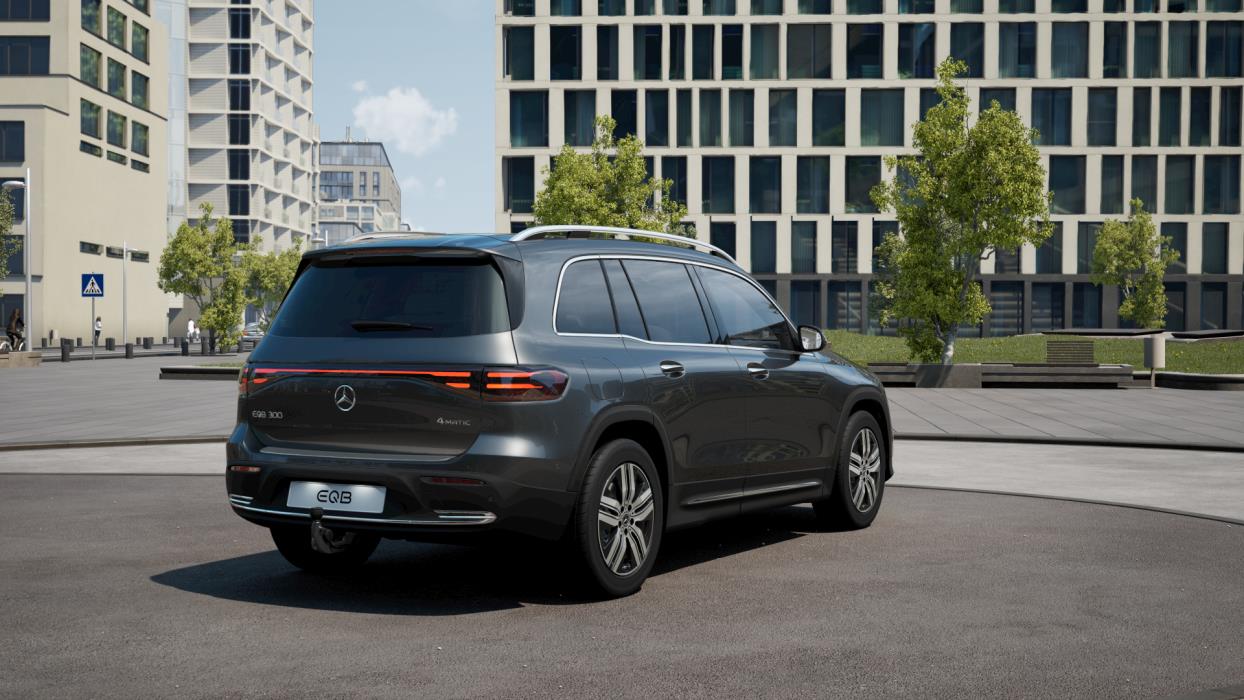 Mercedes-Benz EQB 2024