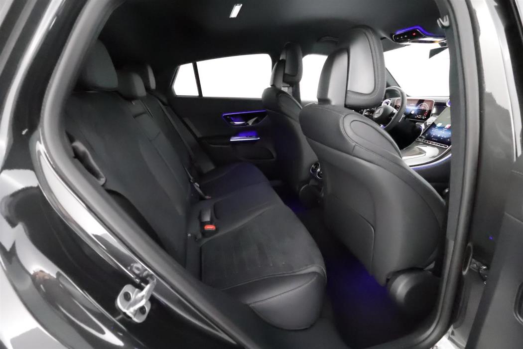 Mercedes-Benz GLC 2025