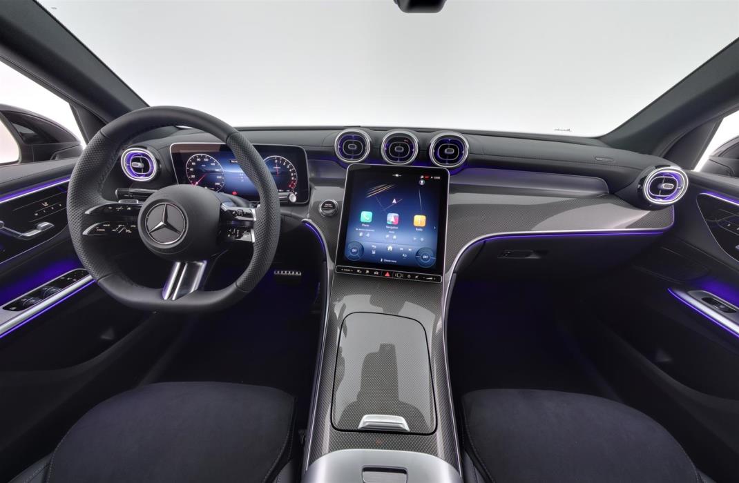 Mercedes-Benz GLC 2025