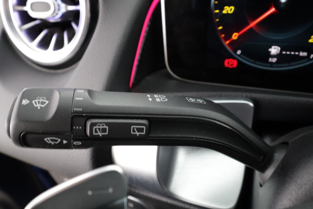 Mercedes-Benz GLB 2020