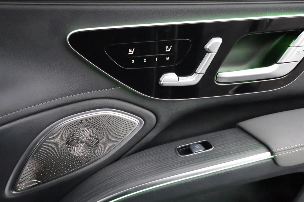 Mercedes-Benz EQS 2023