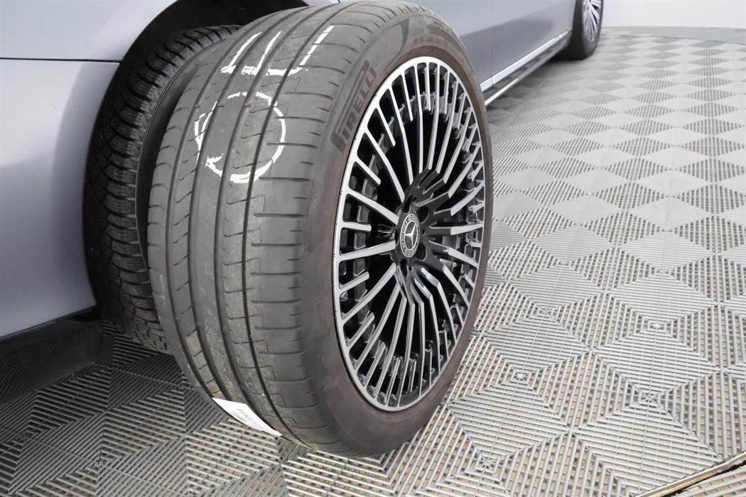 Mercedes-Benz EQS 2023