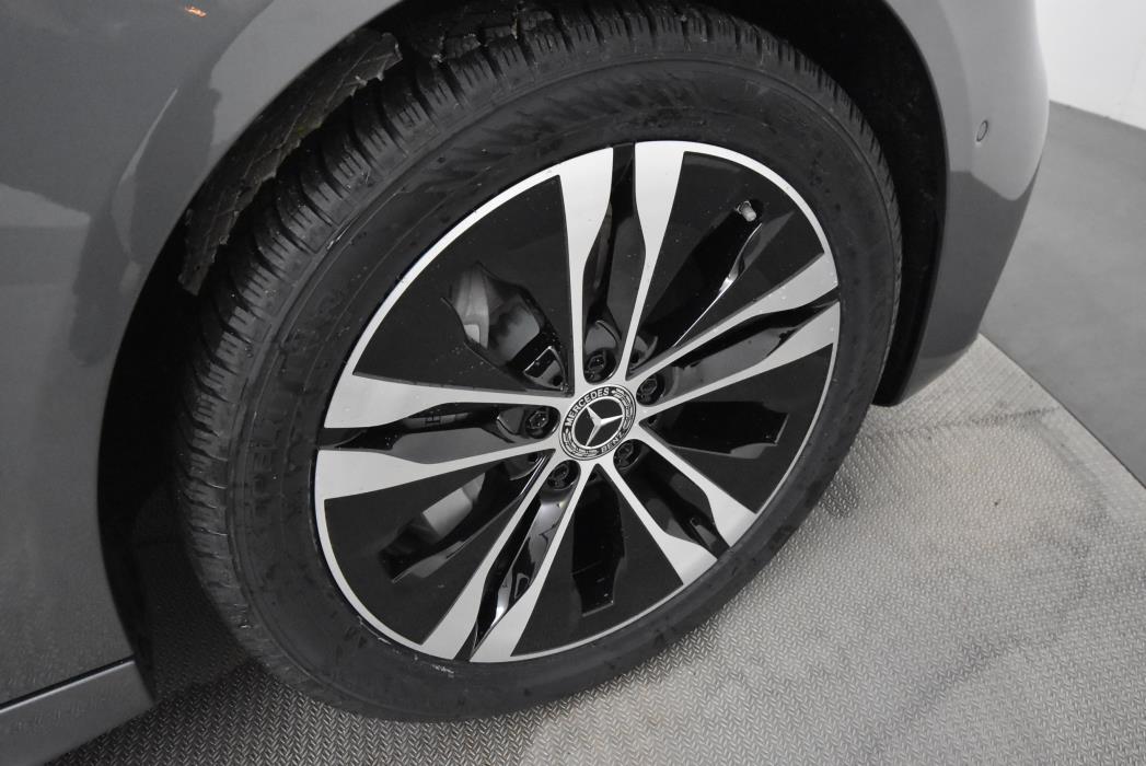 Mercedes-Benz C 2024