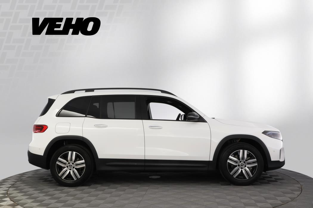 Mercedes-Benz EQB 2025