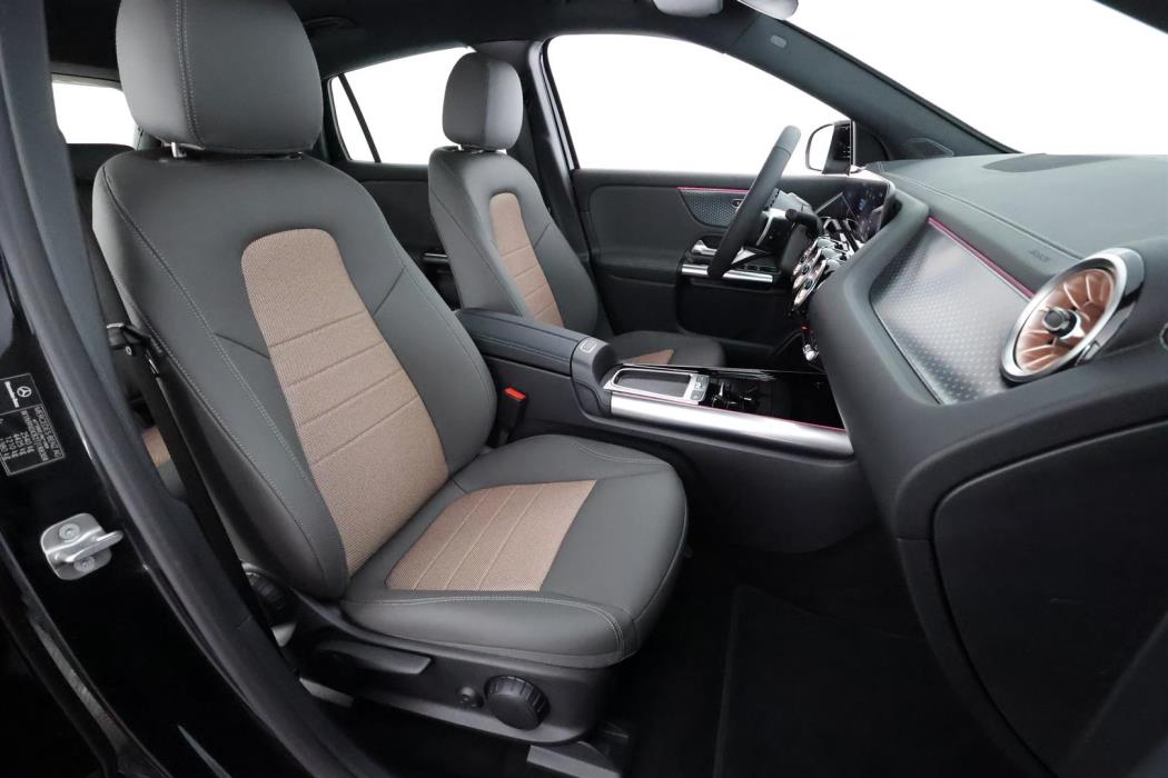 Mercedes-Benz EQA 2025