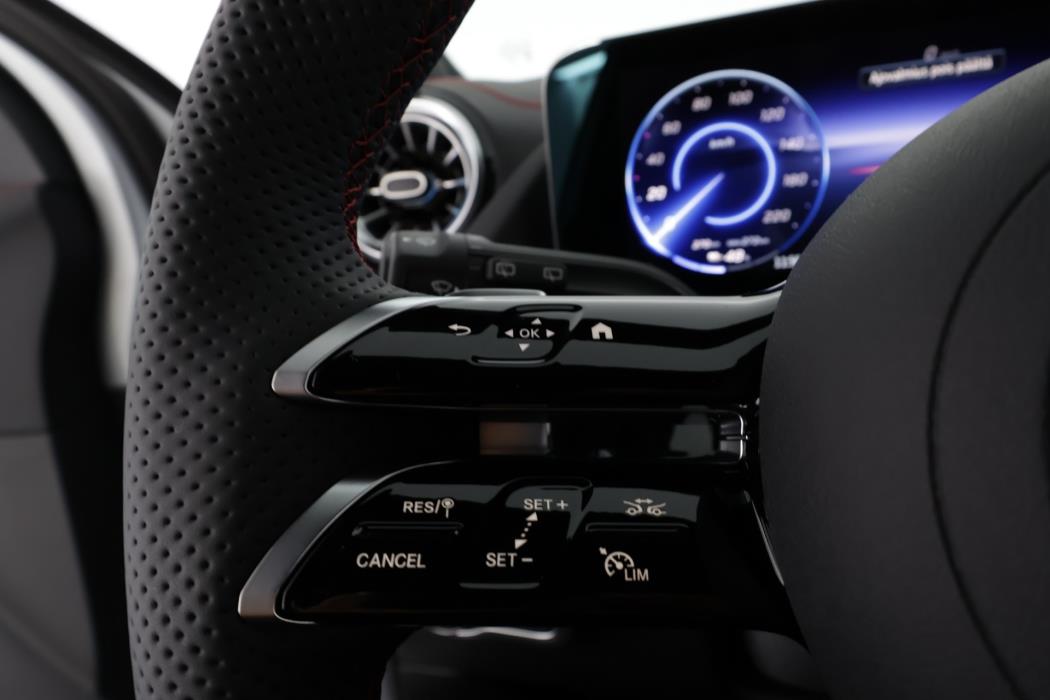 Mercedes-Benz EQA 2026