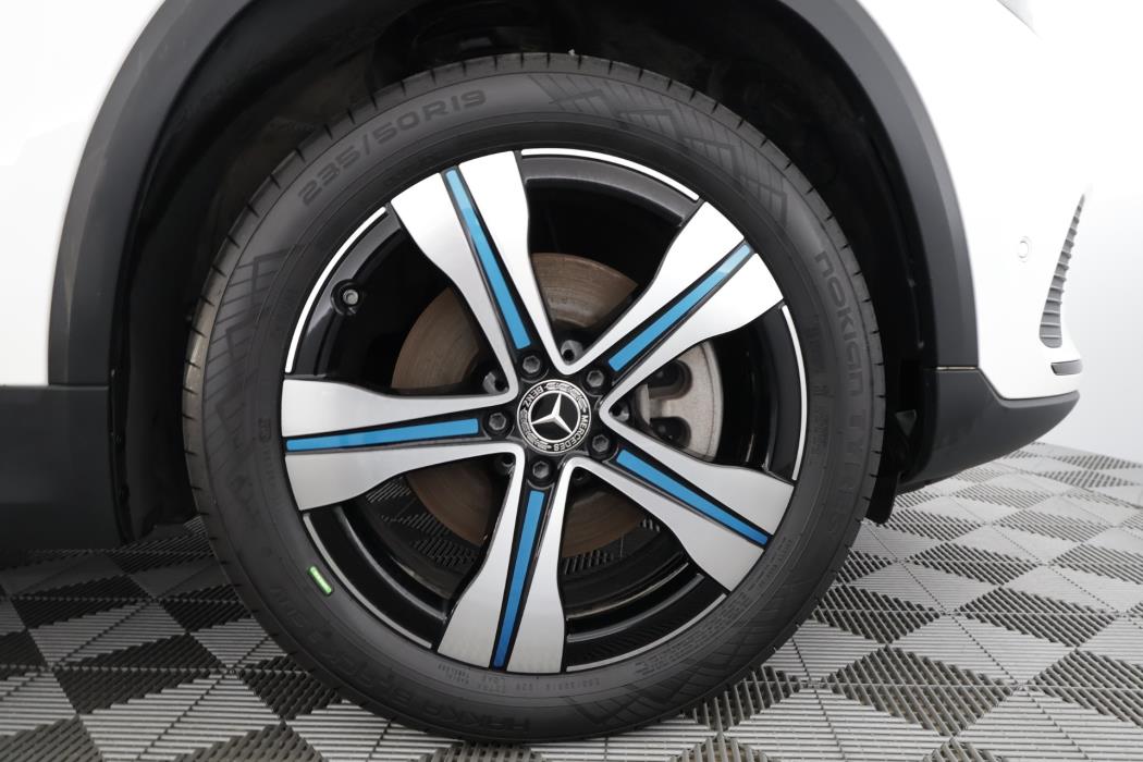 Mercedes-Benz EQA 2023