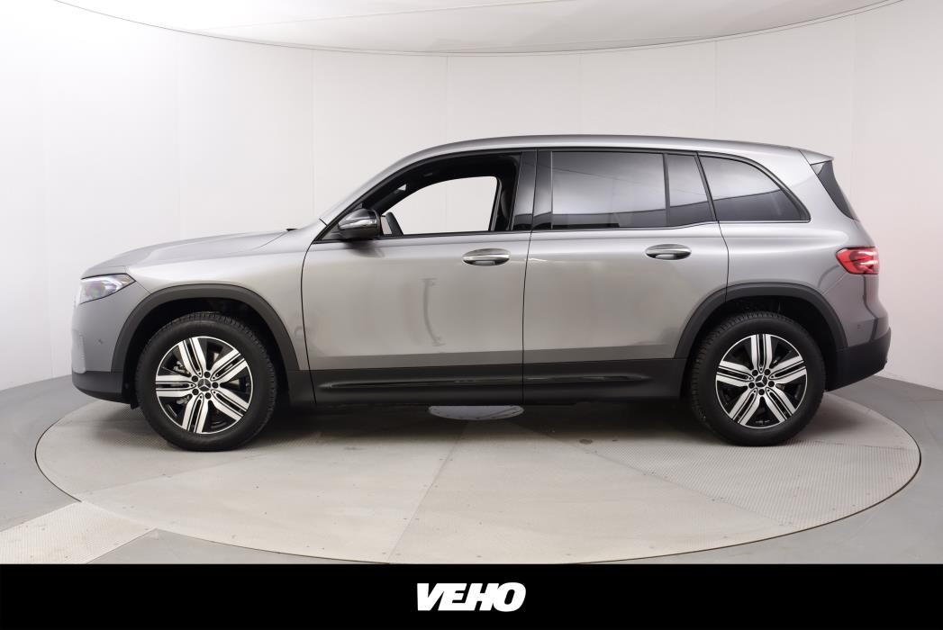 Mercedes-Benz EQB 2025