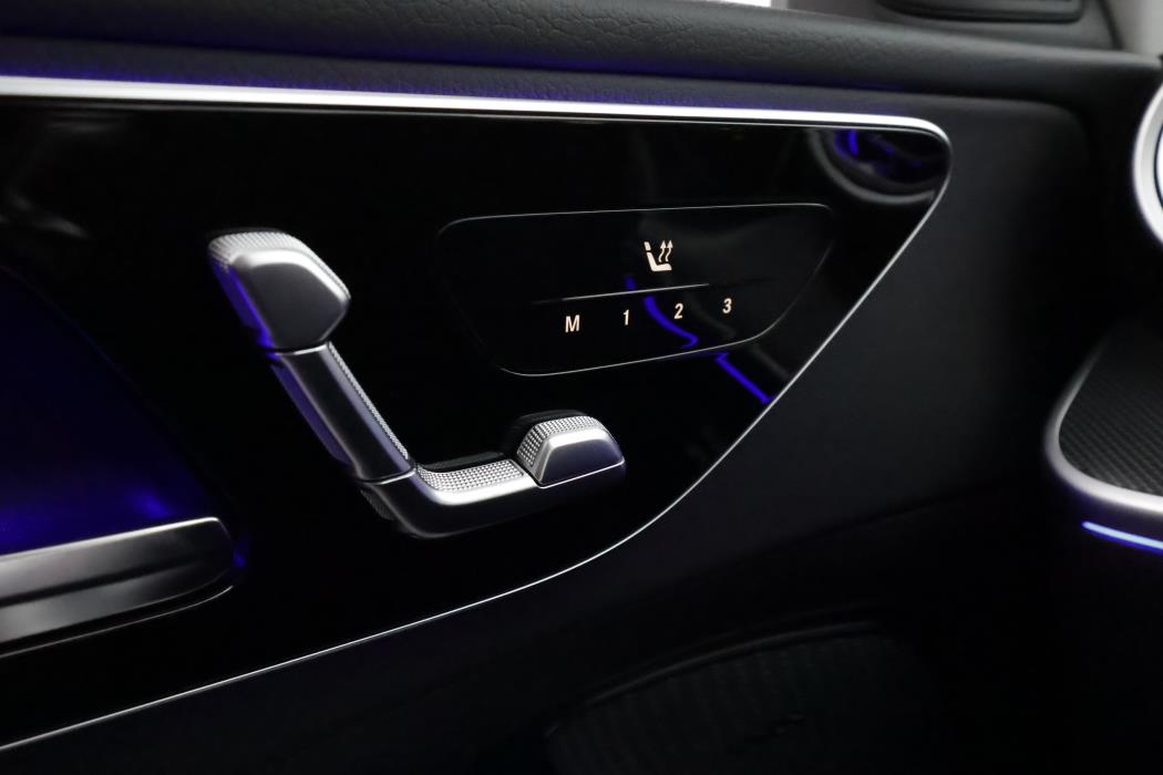 Mercedes-Benz C 2025