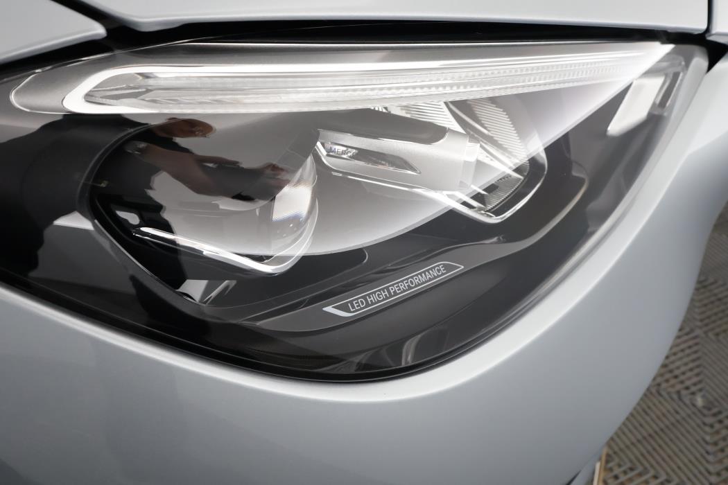 Mercedes-Benz C 2025