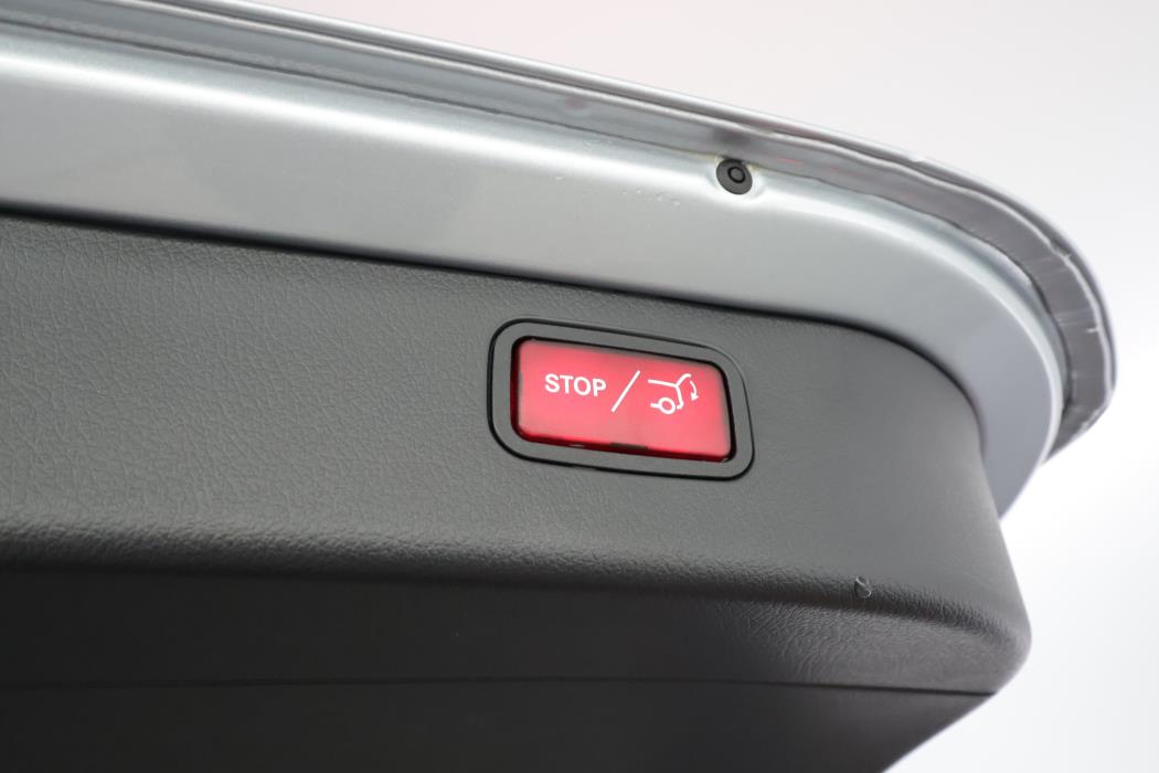 Mercedes-Benz C 2025