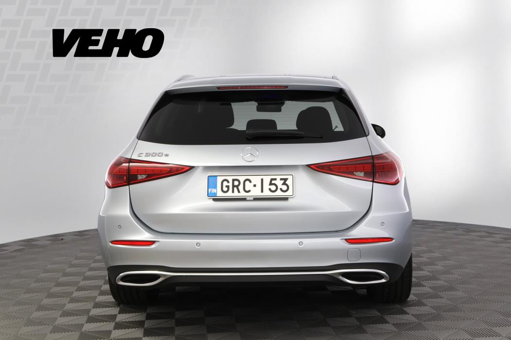 Mercedes-Benz C 2025