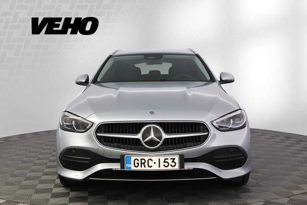 Mercedes-Benz C 2025