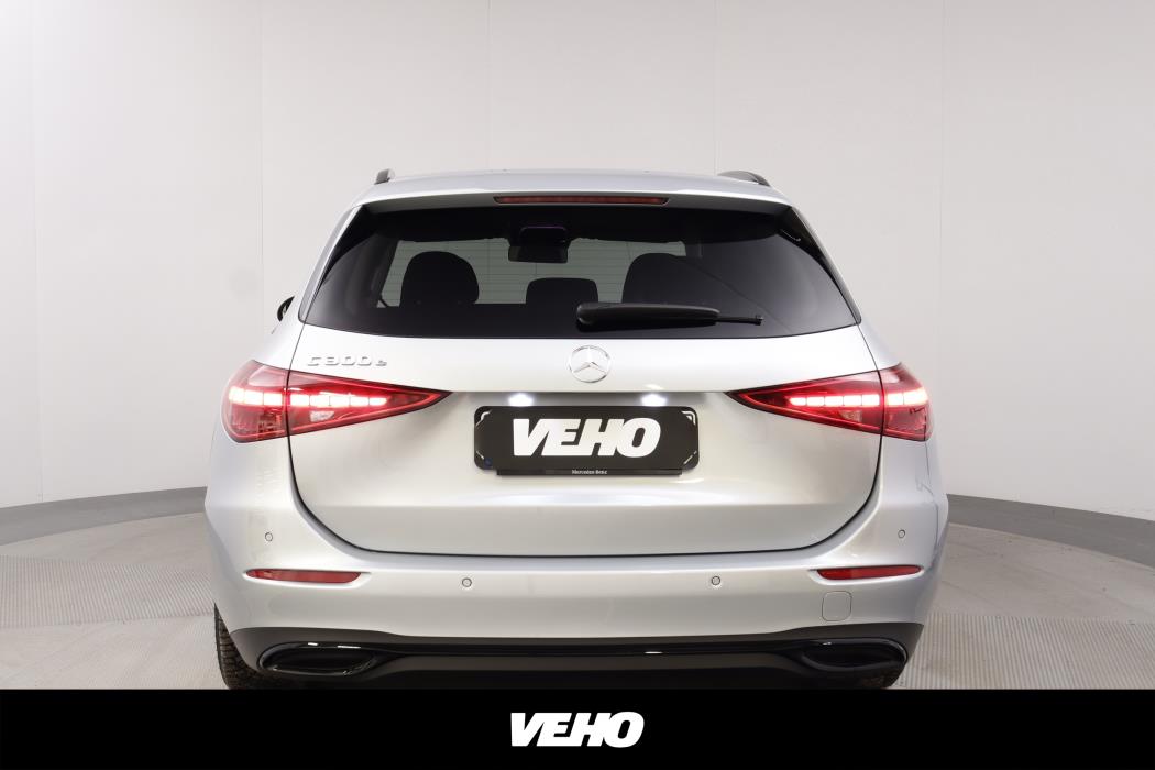 Mercedes-Benz C 2025