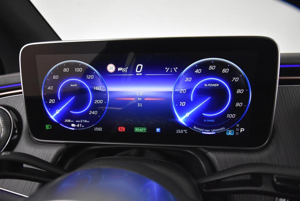 Mercedes-Benz EQE SUV 2025