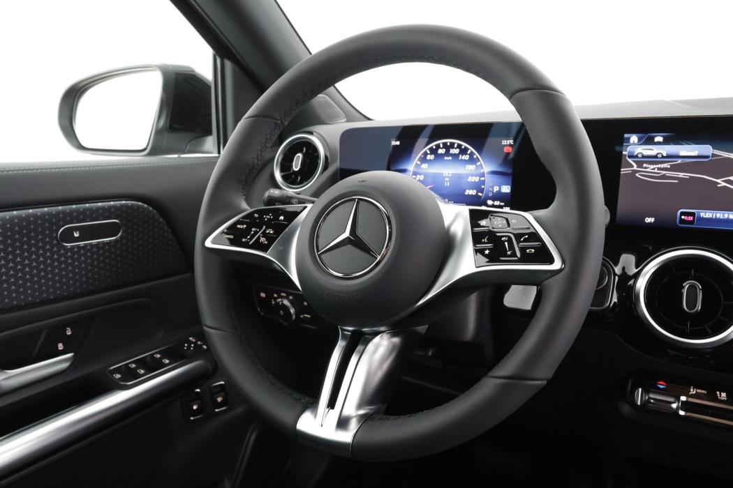 Mercedes-Benz GLA 2026
