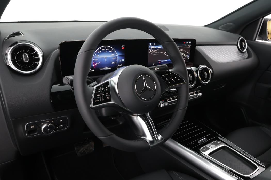 Mercedes-Benz GLA 2026