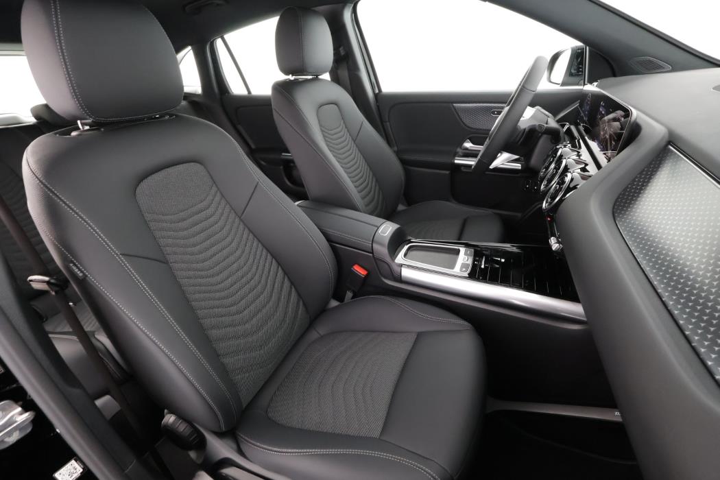 Mercedes-Benz GLA 2026