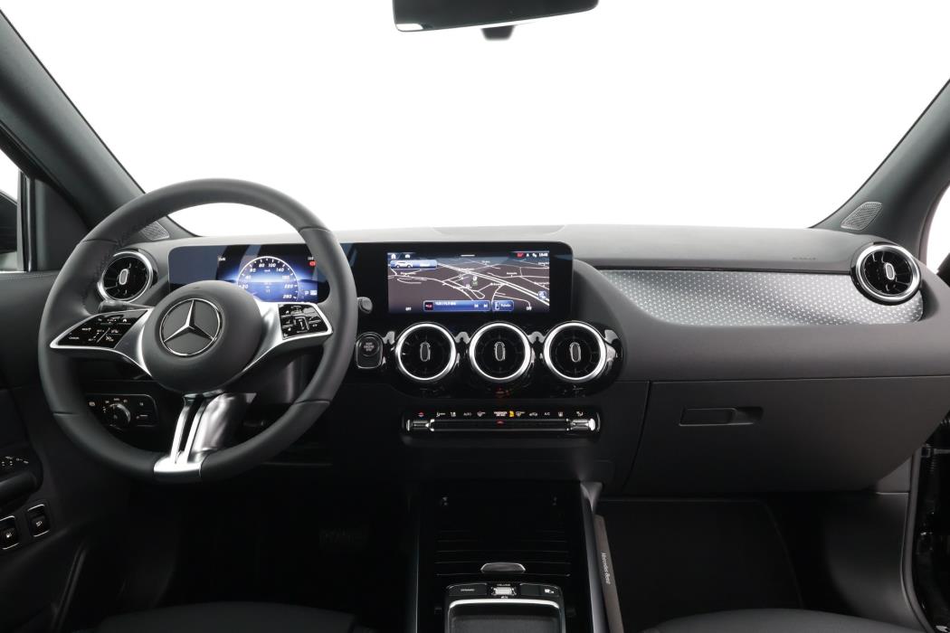 Mercedes-Benz GLA 2026