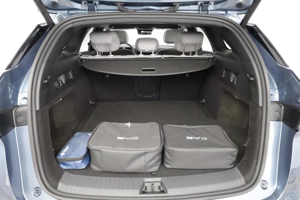 BYD Seal 6 DM-i 2025