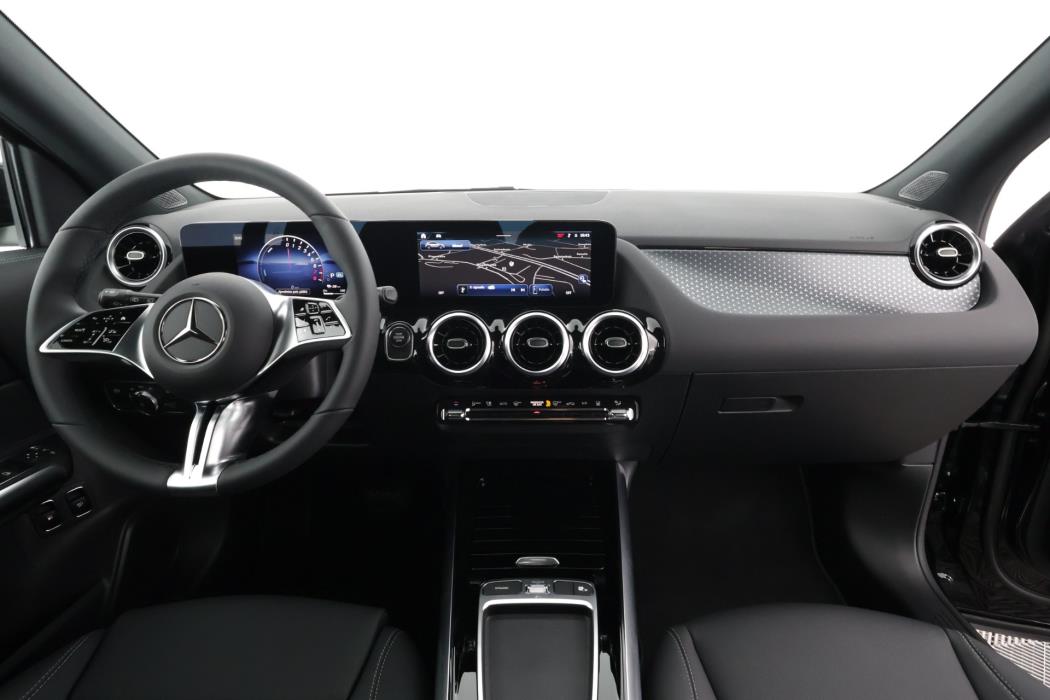 Mercedes-Benz GLA 2026
