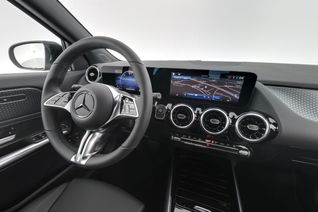 Mercedes-Benz GLA 2026