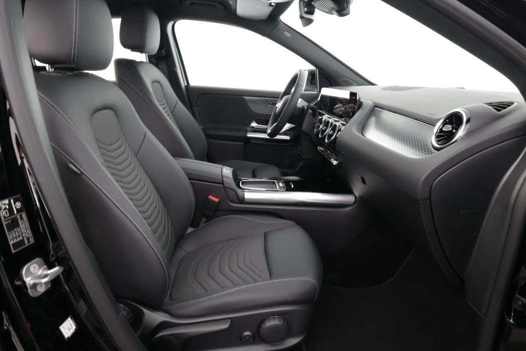 Mercedes-Benz GLA 2026