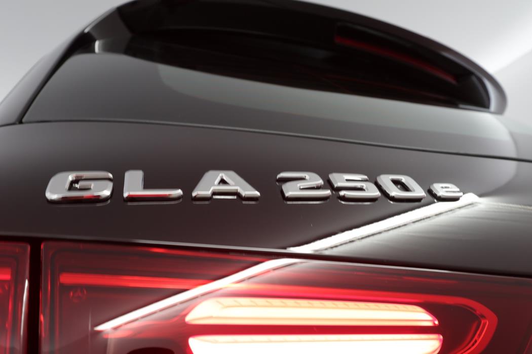 Mercedes-Benz GLA 2026