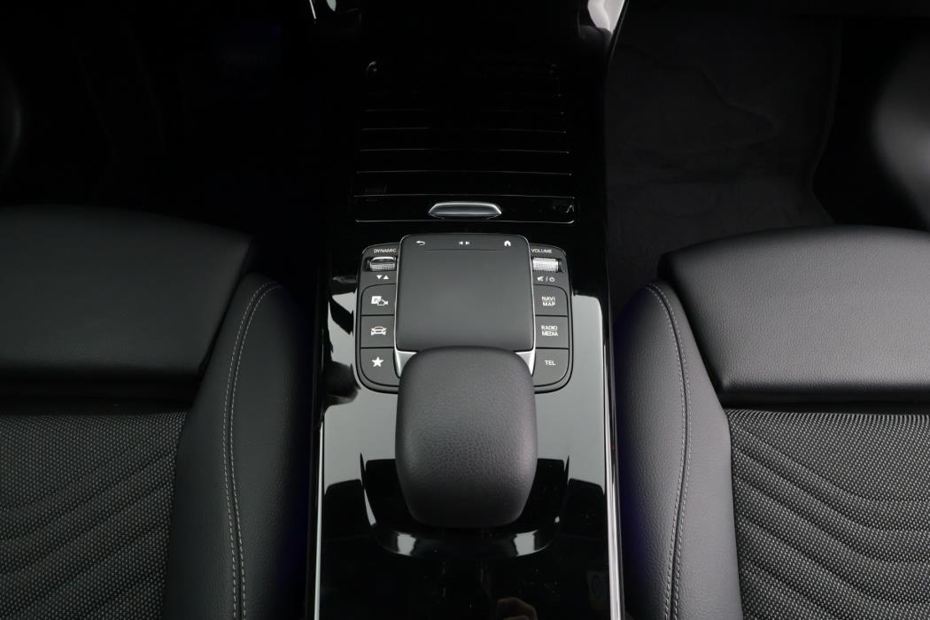 Mercedes-Benz A 2021