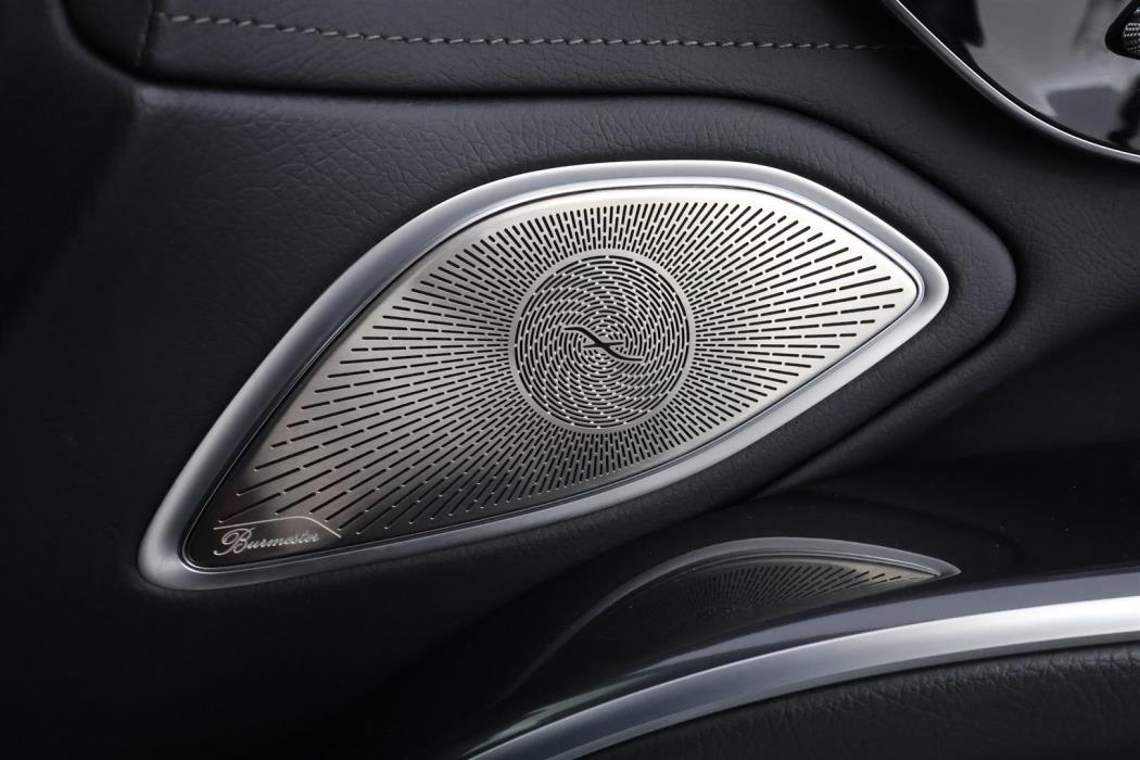 MERCEDES-BENZ EQS 2023