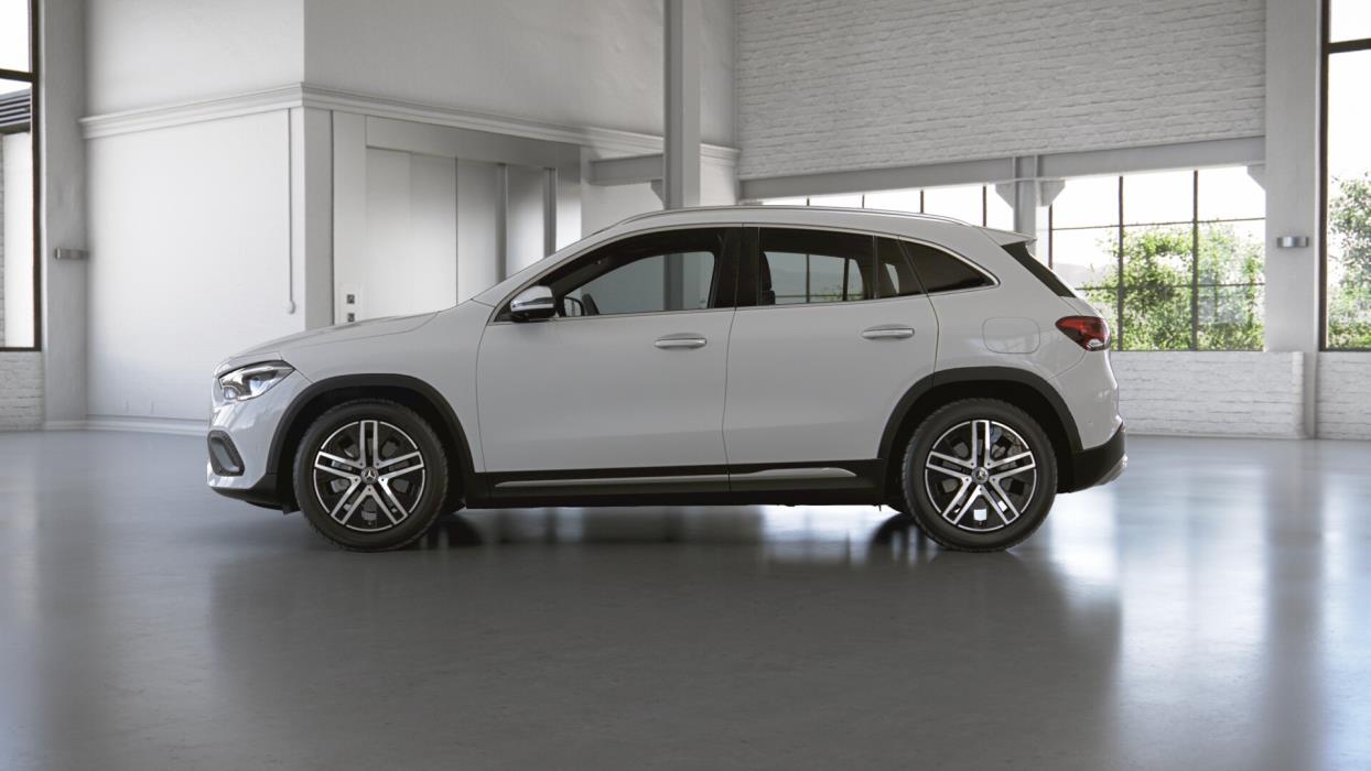 Mercedes-Benz GLA 2023