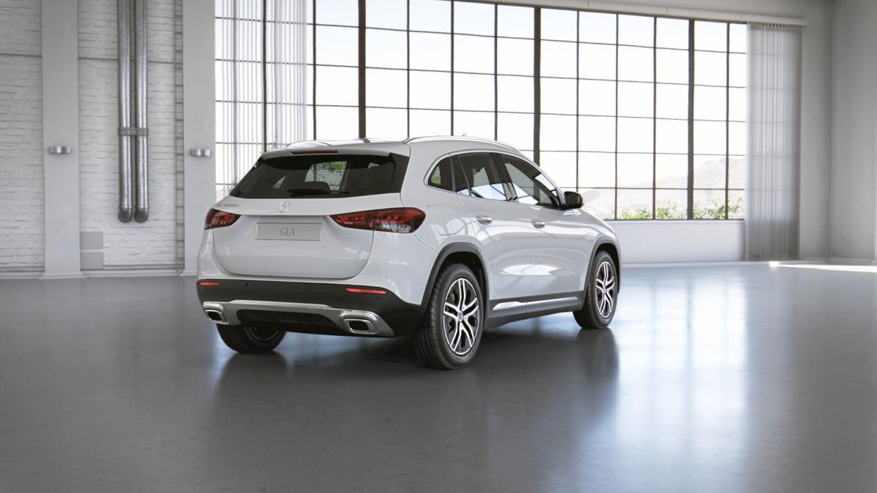 Mercedes-Benz GLA 2023