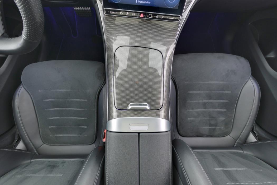 Mercedes-Benz GLC 2023