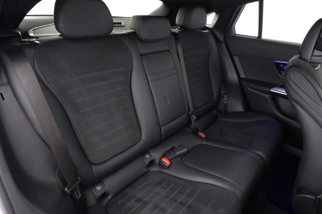 Mercedes-Benz GLC 2023