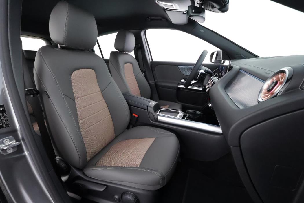 Mercedes-Benz EQA 2025