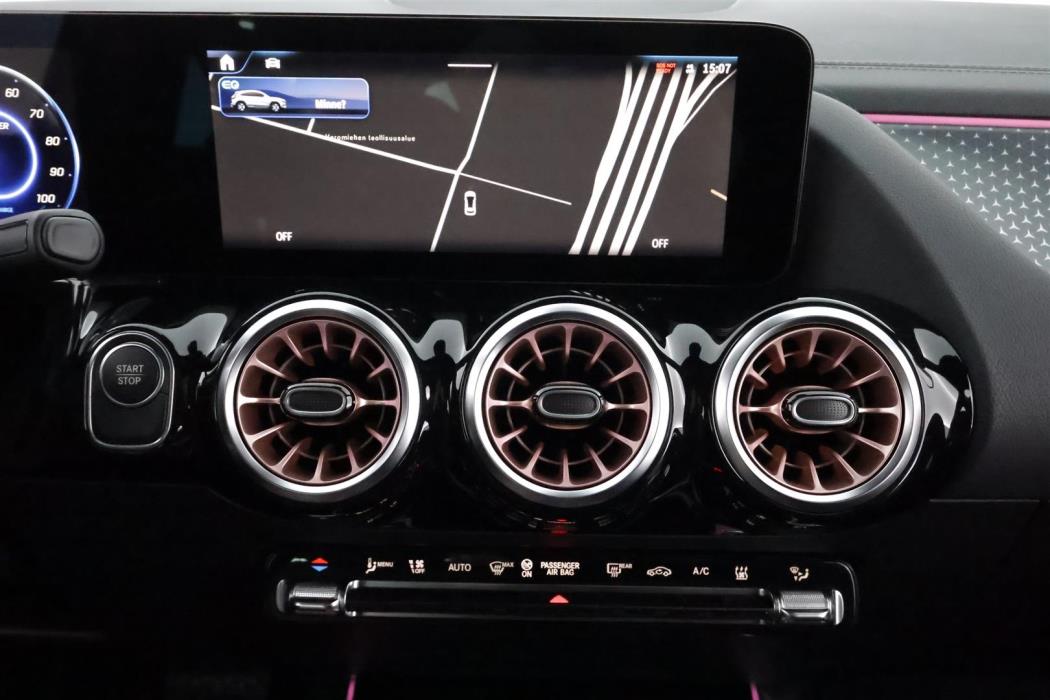 Mercedes-Benz EQA 2025