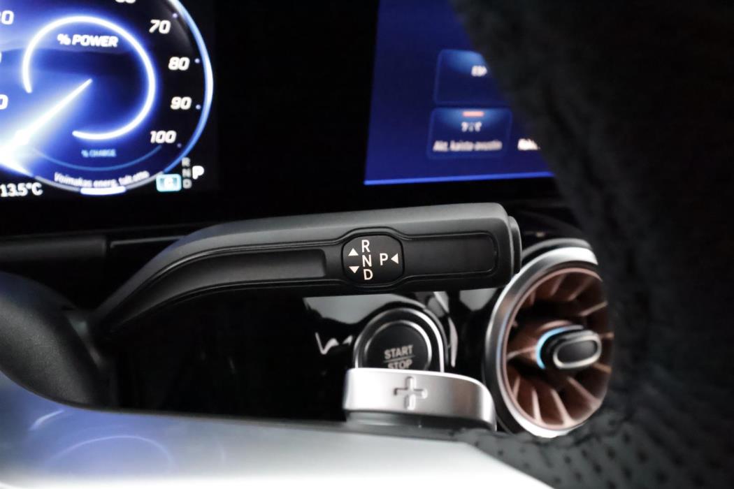 Mercedes-Benz EQA 2025