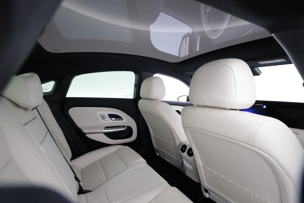 Mercedes-Benz CLA 2025