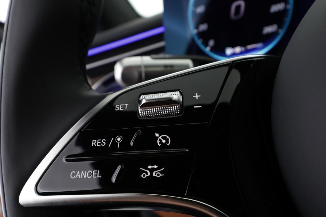 Mercedes-Benz S 2026